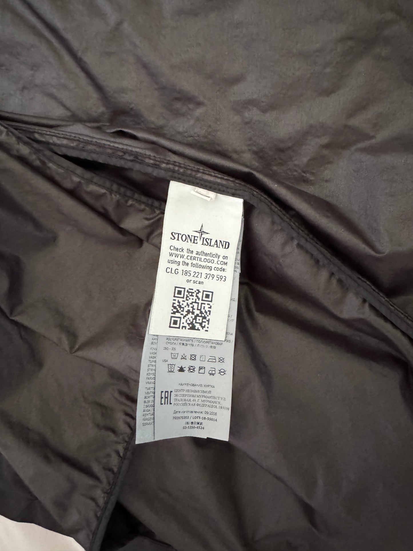 Stone Island Shadow Project 'Naslan Light Watro' Trench - XXL