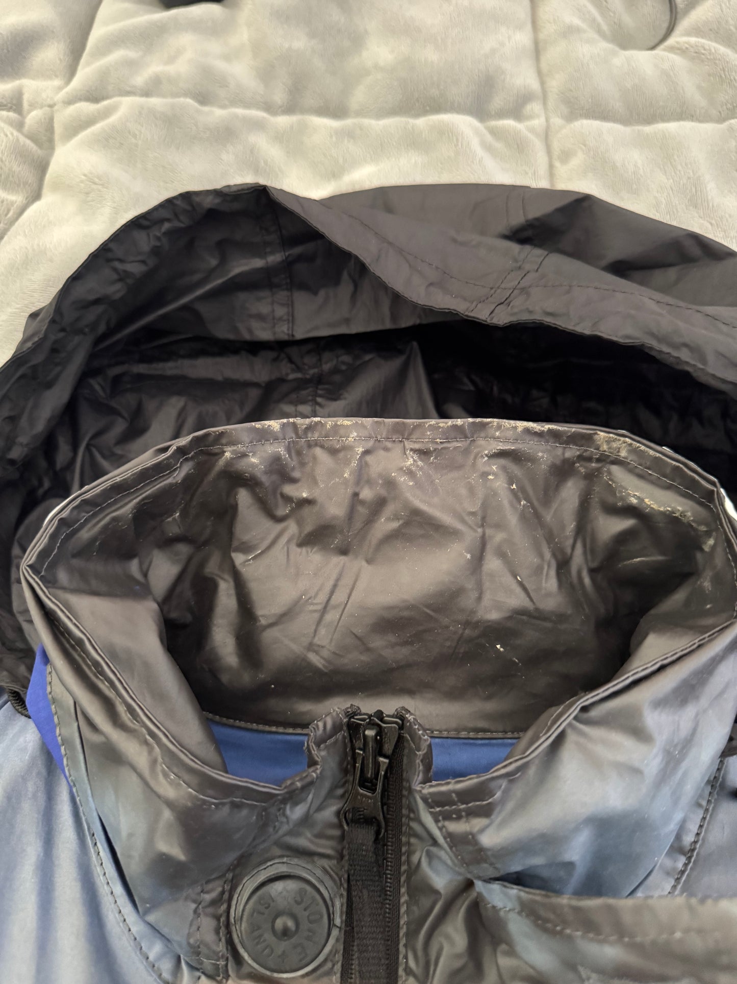 Stone Island Marina 'Heat Reactive' Detachable Sleeves Jacket - XXL