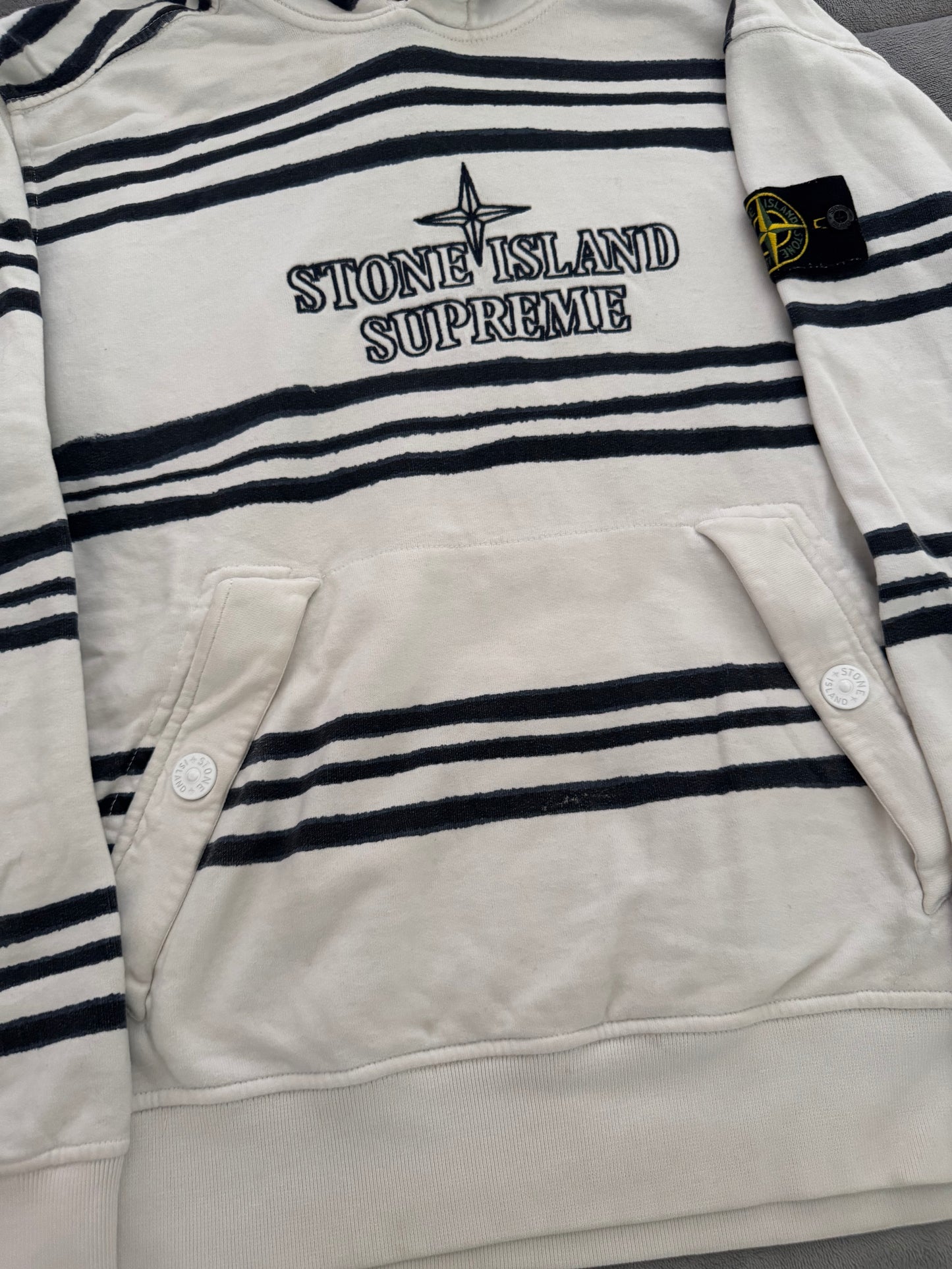 Stone Island x Supreme 2020 White Hoodie - Small