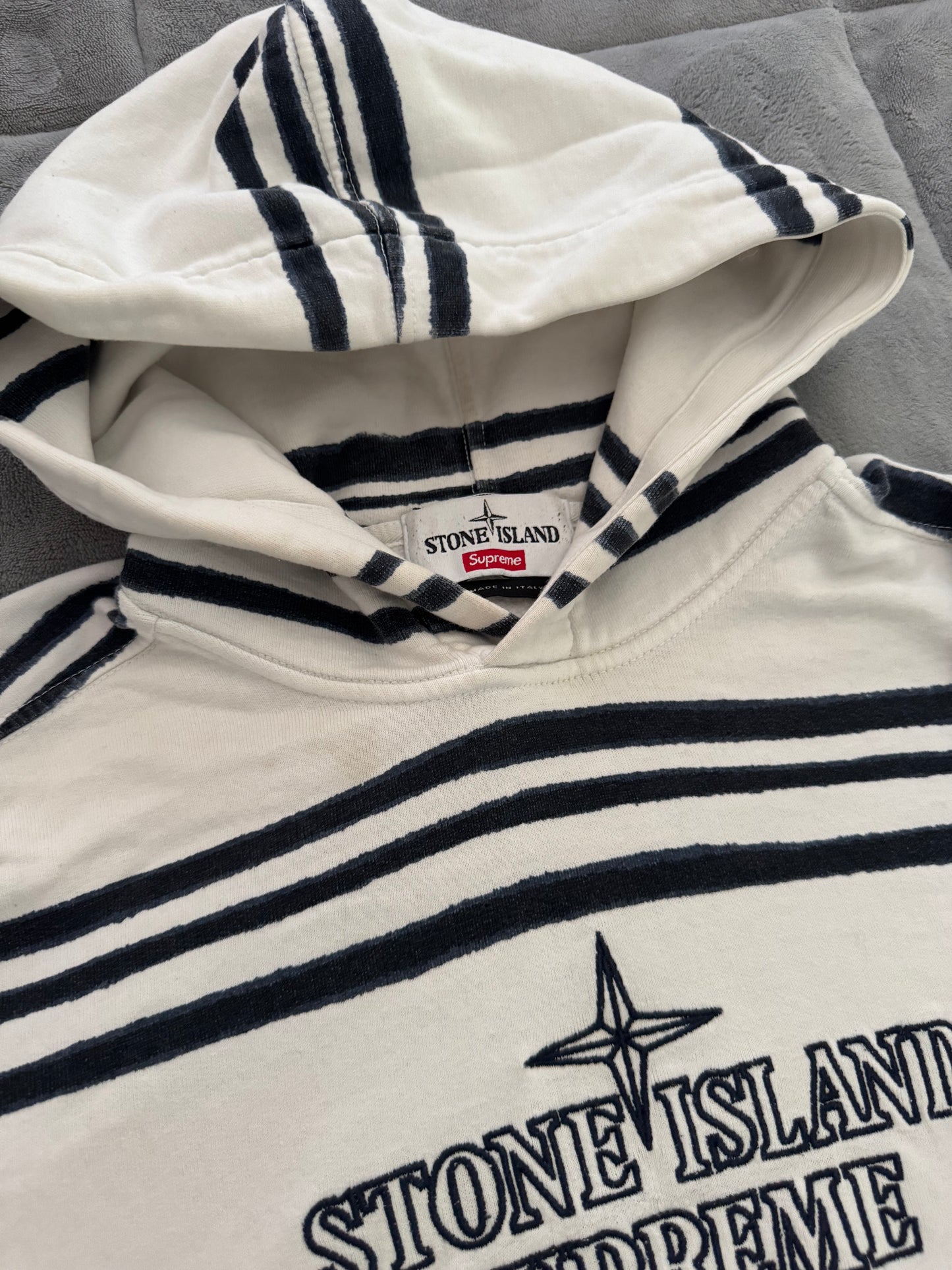 Stone Island x Supreme 2020 White Hoodie - Small